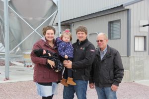 Veldkamp Farm Transition to Kracht Family Recognized by Minnesota Pork Board in Family of the Year Award - Vimarsana News